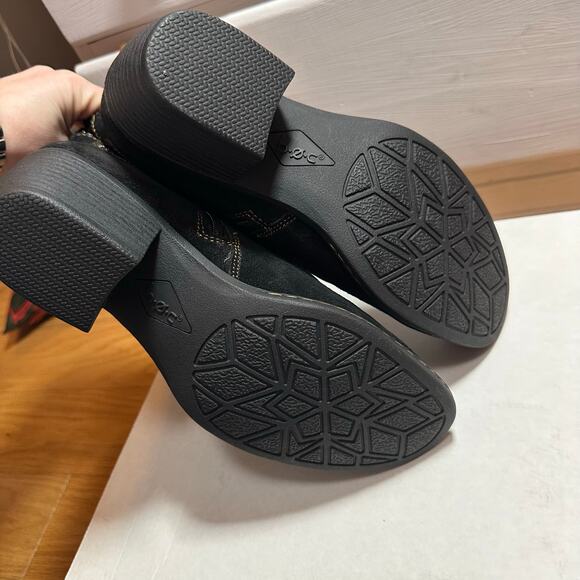 b. o. c. Black Studded Suede Boots Size 8.5 - Picture 3 of 8